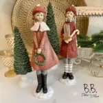 Weihnachtliche Dekofiguren Mädchen mit Adventkranz