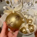 Glaskugeln mit Geschenkbox hellgold für Weihnachten